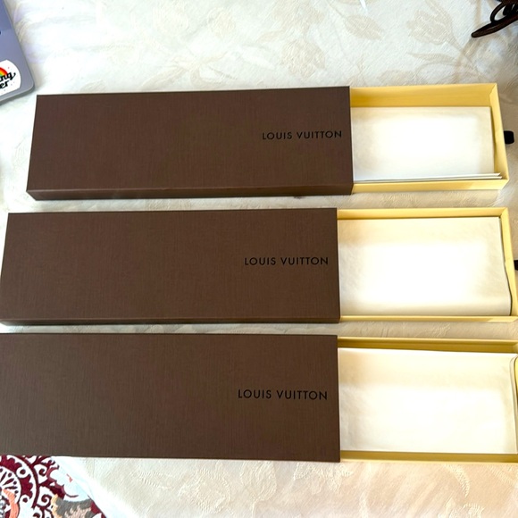 COPY - Louis Vuitton tie boxes - Picture 2 of 2
